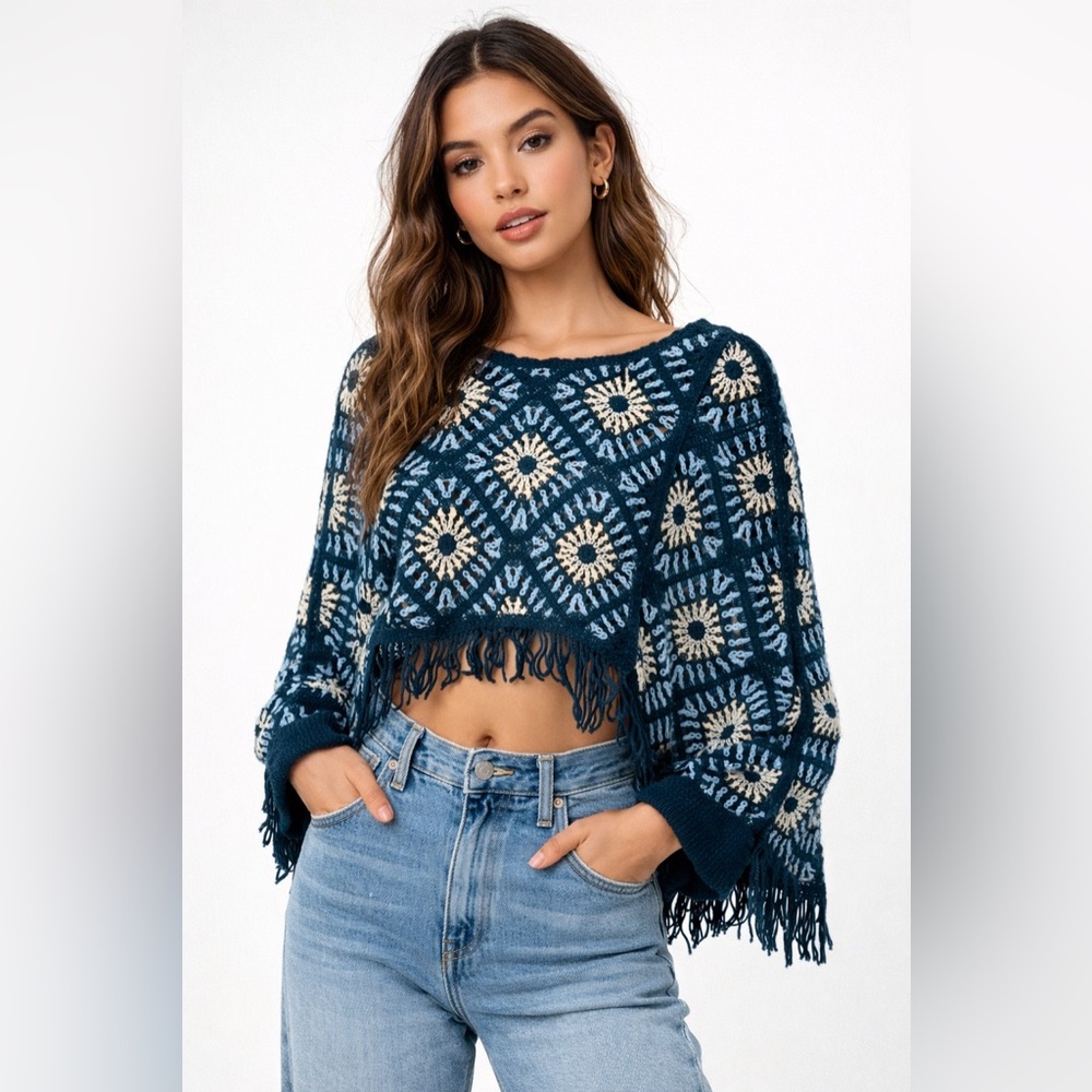 House of Harlow 1960 Fringed Blue and‎ Cream Knit Poncho Sweater OS
